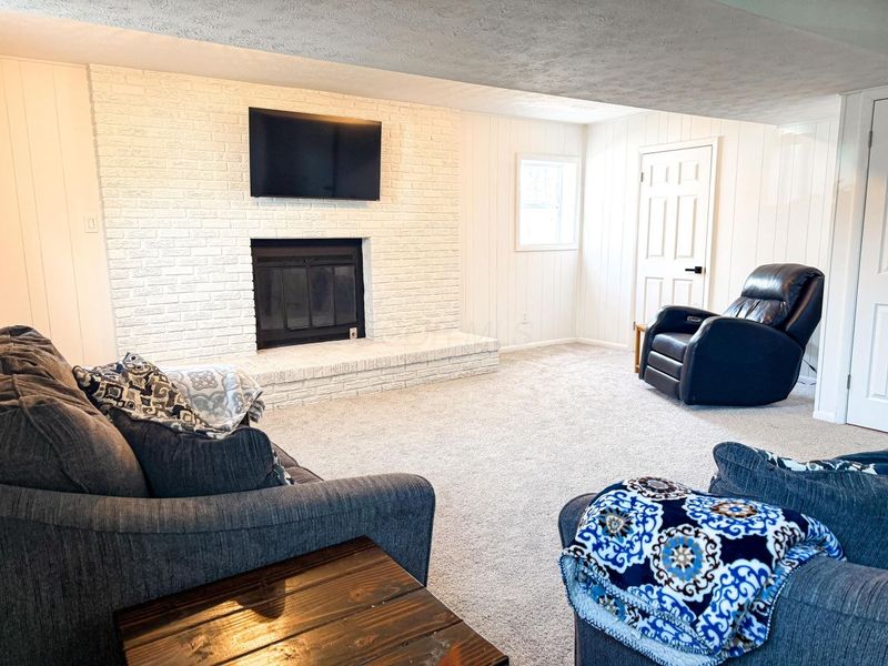 4819 Calvin Drive , Columbus, OH 43227 Photo 16