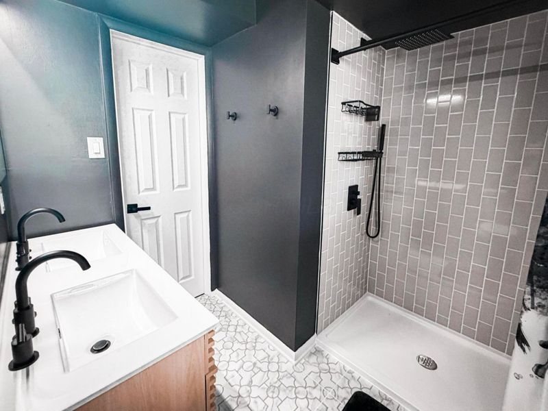 4819 Calvin Drive , Columbus, OH 43227 Photo 19