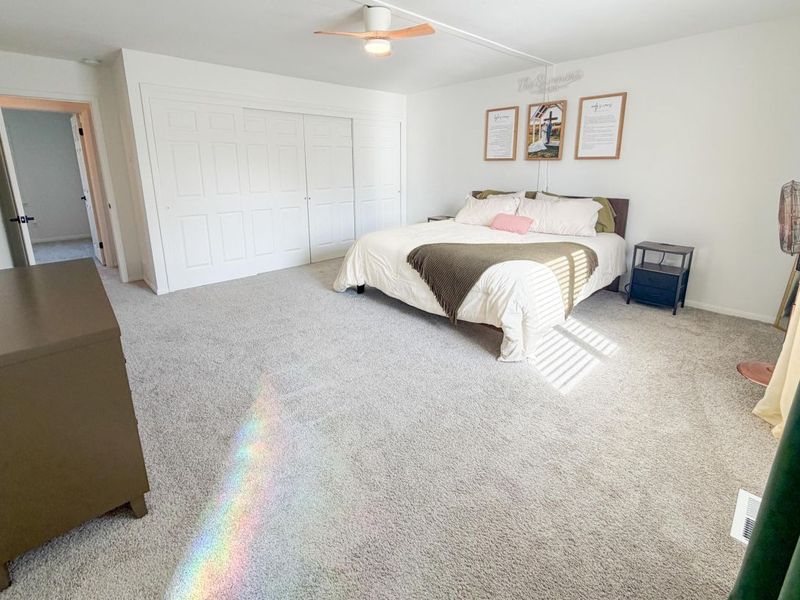 4819 Calvin Drive , Columbus, OH 43227 Photo 8