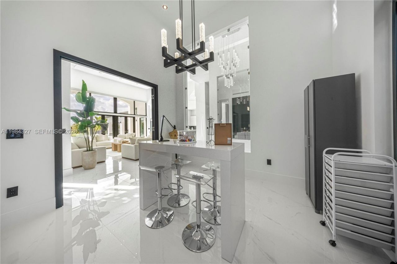 15620 SW 188th Ct, Miami, FL 33187 Photo