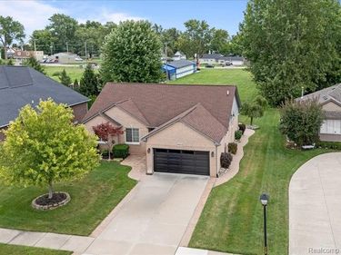 29213 Rachid Lane, Chesterfield Twp, MI 48047