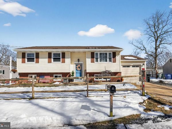 14 BEE STREET, BROWNS MILLS, NJ 08015