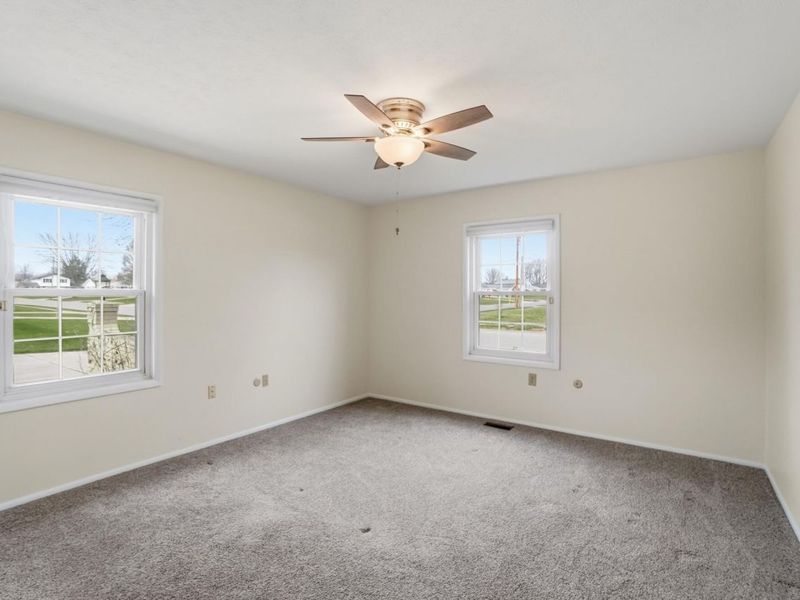 608 W Washington Street, New Carlisle, OH 45344 Photo 17