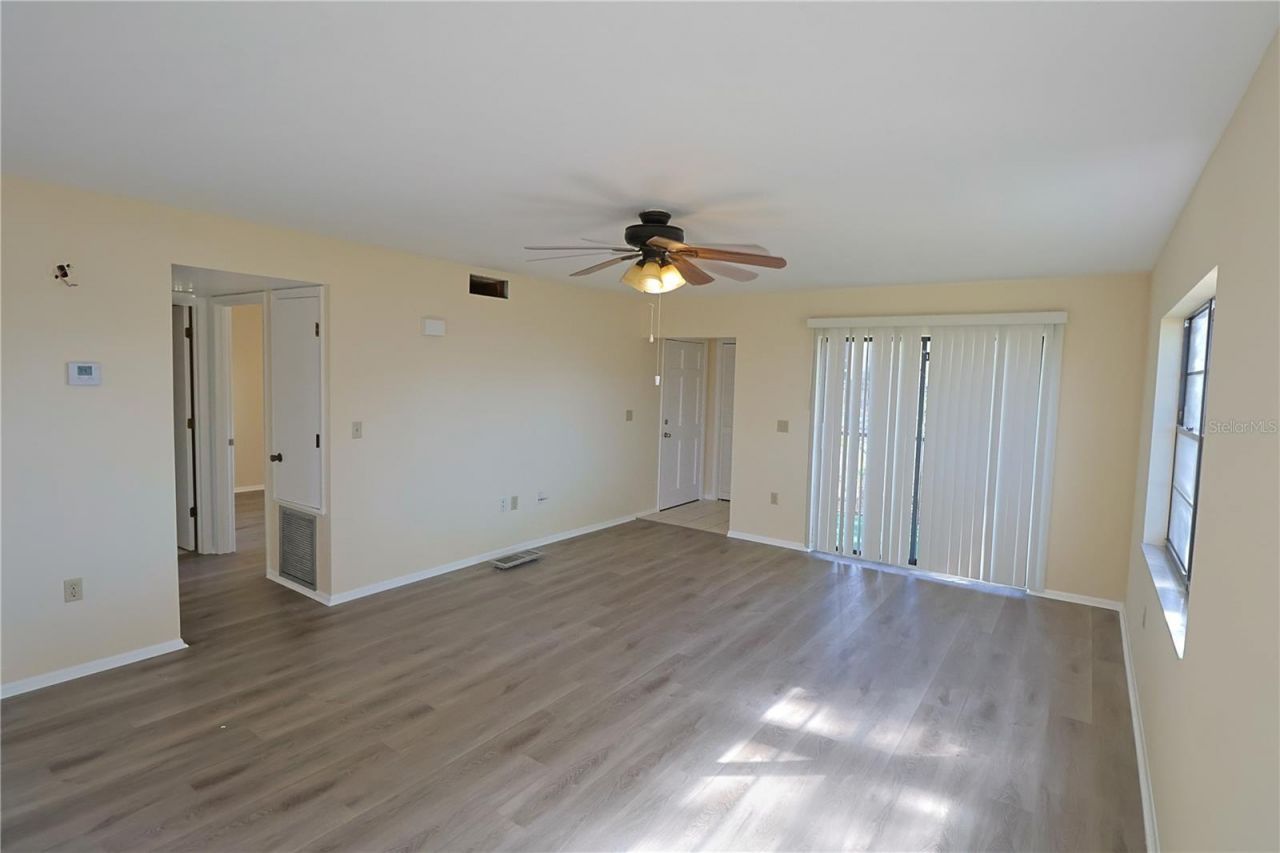 2515 Bayshore Gardens Parkway, Unit 9, Bradenton, FL 34207 Photo
