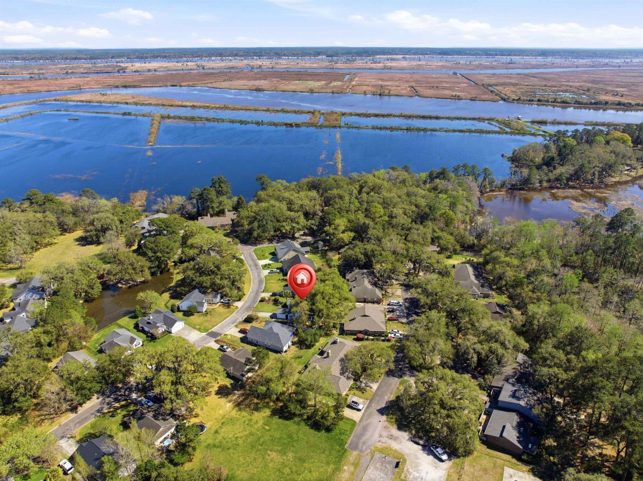 43 Daniel Morrall Ln. Photo 10