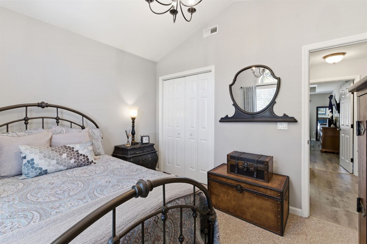 43 Daniel Morrall Ln. Photo 71