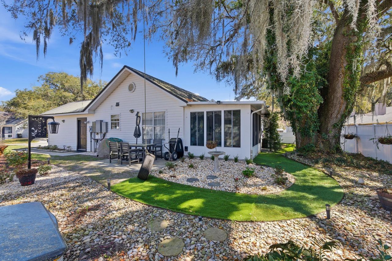 43 Daniel Morrall Ln. Photo 79