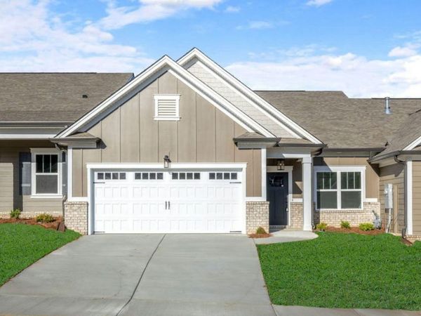 1587 Whisper Winds Lane, Ooltewah, TN 37363