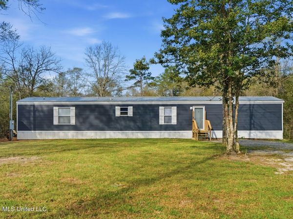 245 Ridge Rd N , Perkinston, MS 39573