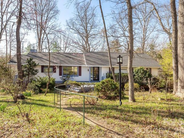3113 Primrose Drive , Hendersonville, NC 28792