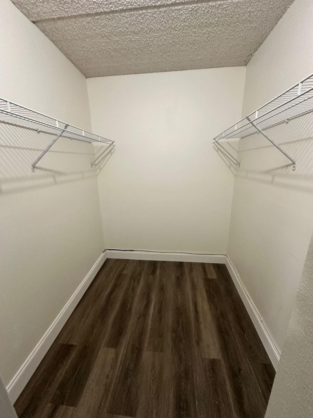 500 Village Green Circle W, Unit # 205, Palm Springs, FL 33461 Photo