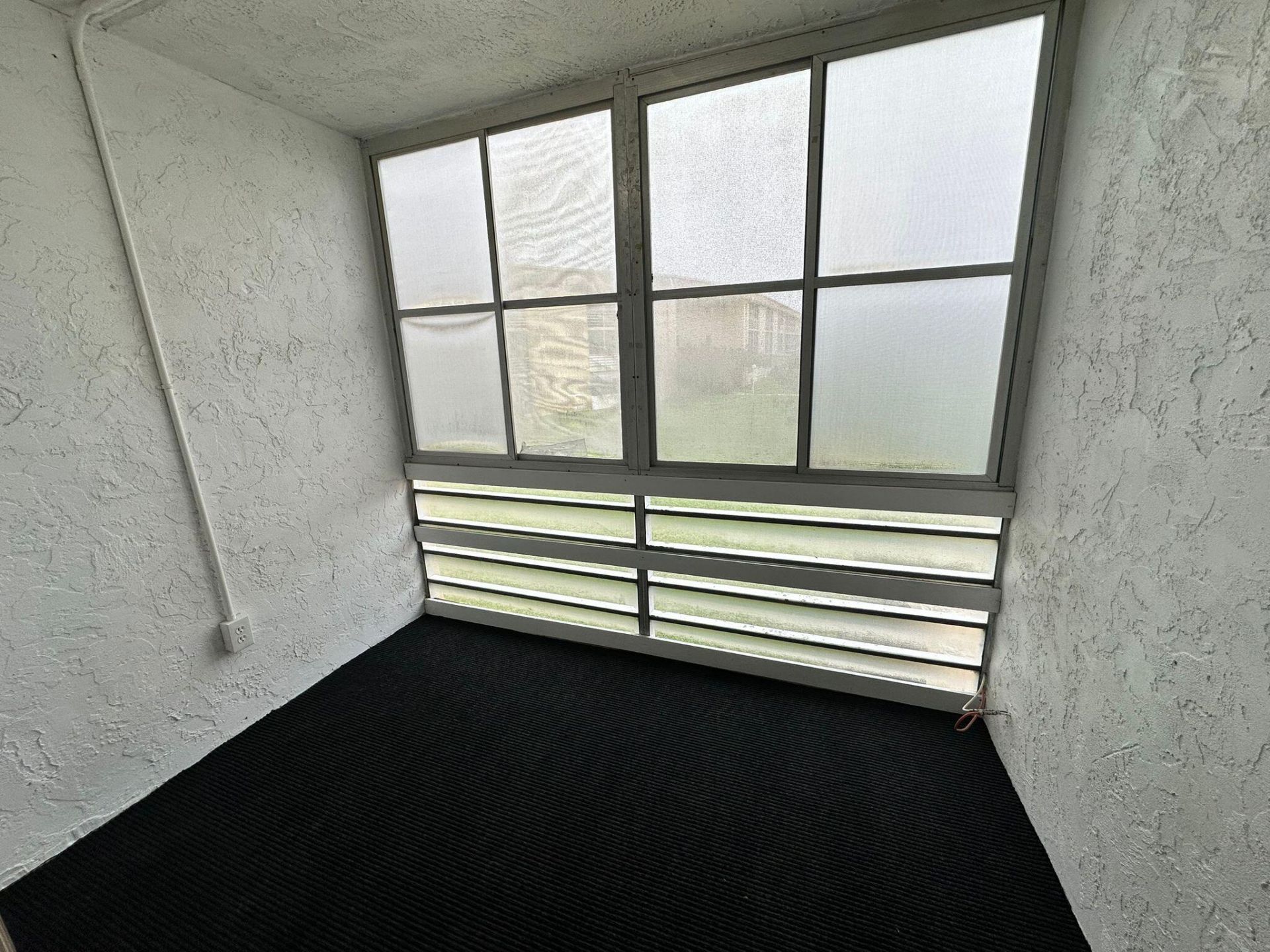 500 Village Green Circle W, Unit # 205, Palm Springs, FL 33461 Photo