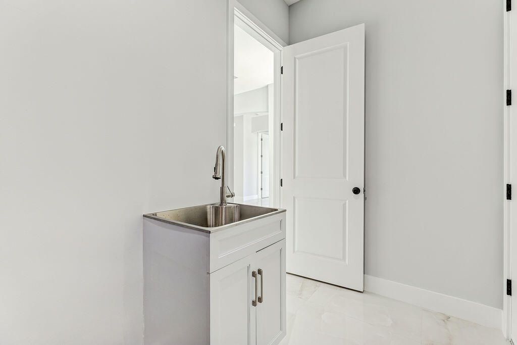 436 NW Dover Court, Port Saint Lucie, FL 34983 Photo