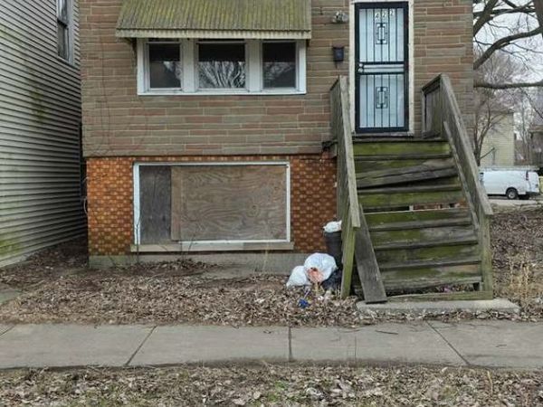 8422 S Baltimore Avenue, Chicago, IL 60617