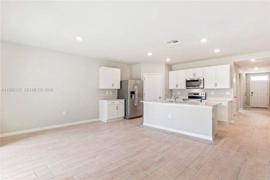 5215 Butte St, Lehigh Acres, FL 33971 Photo