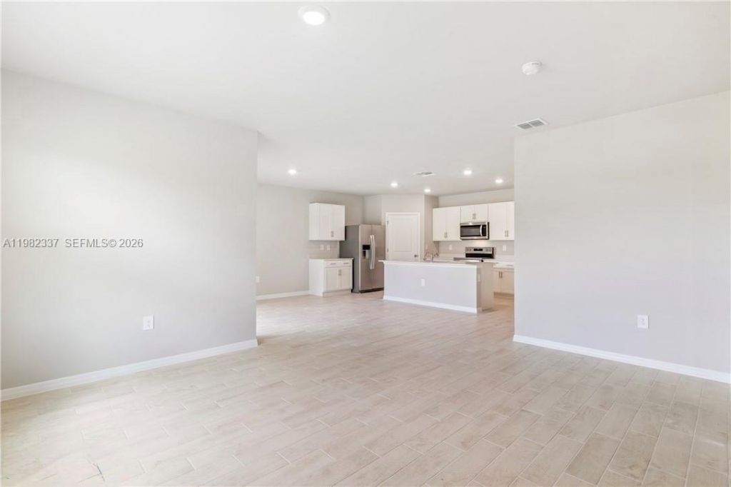 5215 Butte St, Lehigh Acres, FL 33971 Photo