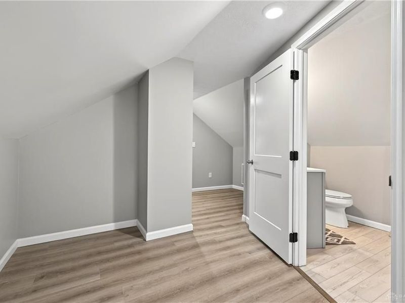 1245 Patterson Road, Dayton, OH 45420 Photo 32