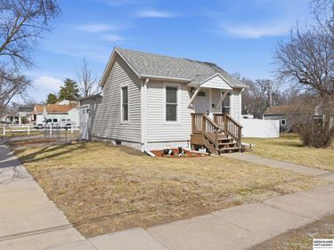 810 E 16th Street , Fremont, NE 68025
