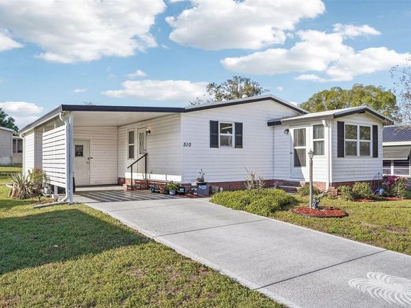 510 BONITA DRIVE , LADY LAKE, FL 32159