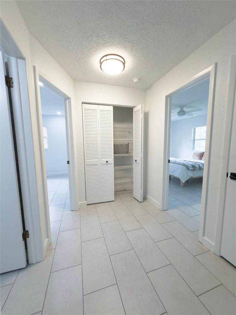 1044 51st Avenue N, Saint Petersburg, FL 33703 Photo