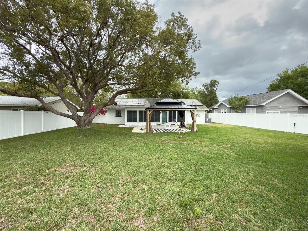 1044 51st Avenue N, Saint Petersburg, FL 33703 Photo
