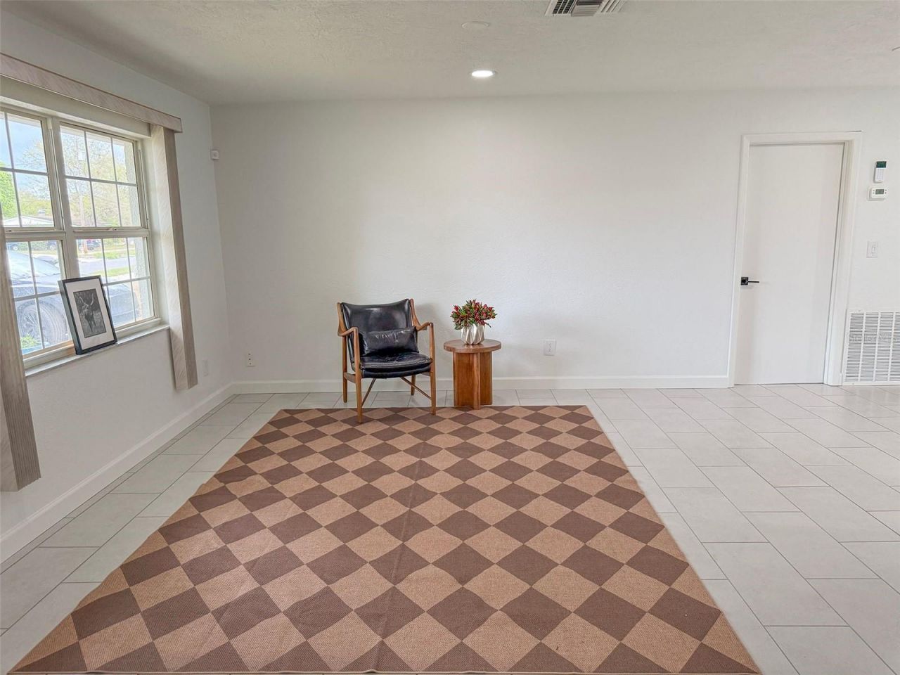 1044 51st Avenue N, Saint Petersburg, FL 33703 Photo