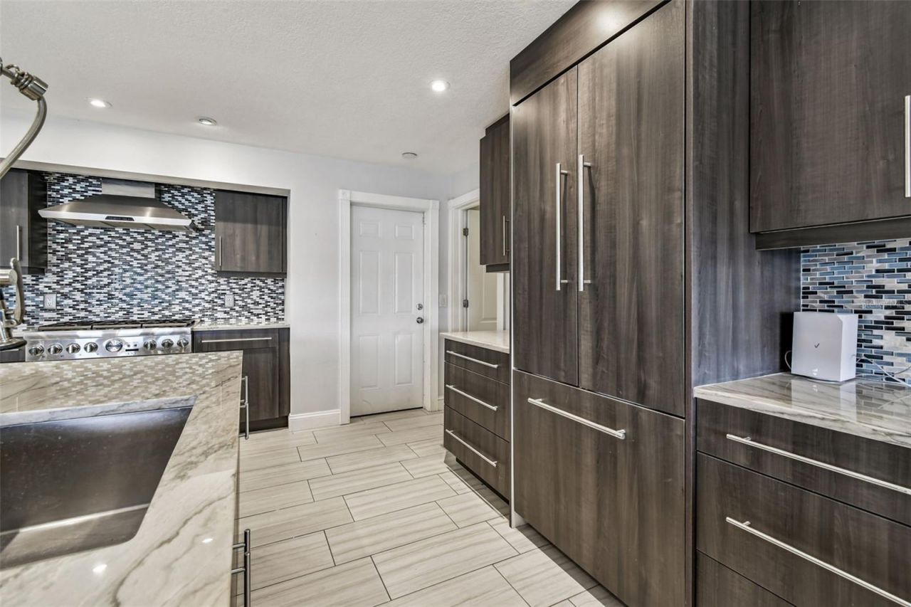 221 Howard Drive, Belleair Beach, FL 33786 Photo