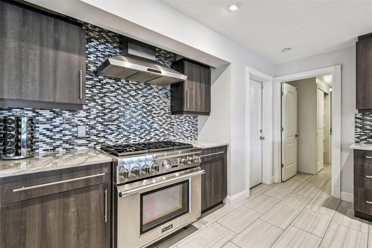 221 Howard Drive, Belleair Beach, FL 33786 Photo