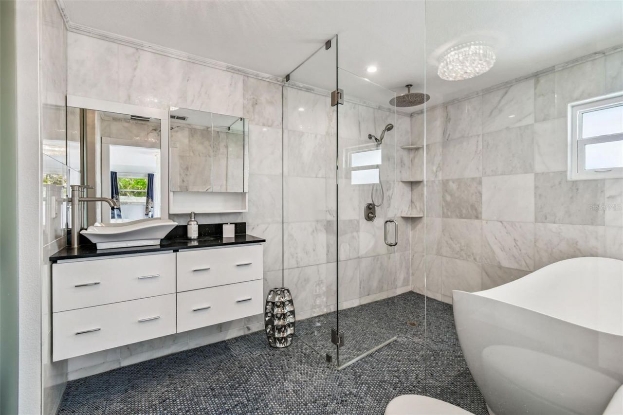 221 Howard Drive, Belleair Beach, FL 33786 Photo