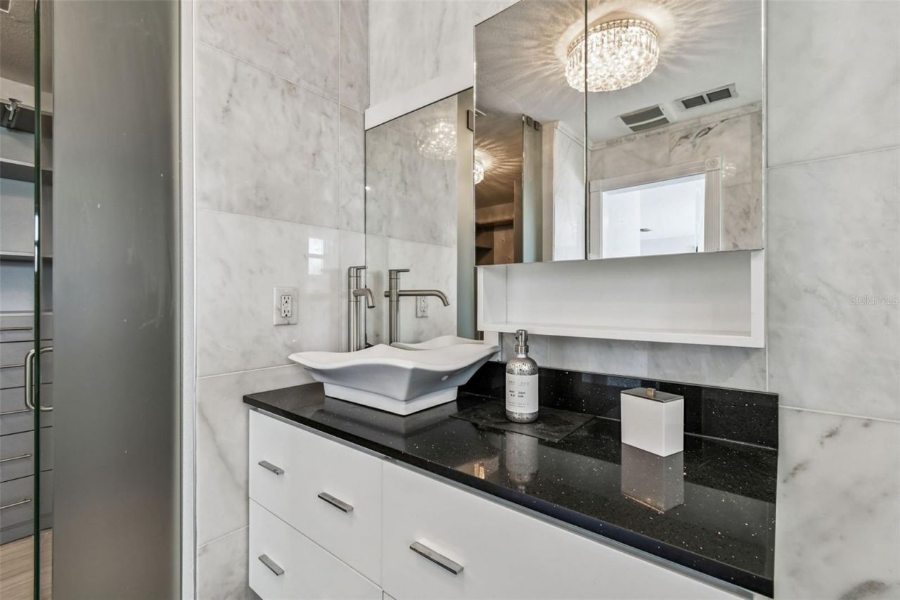 221 Howard Drive, Belleair Beach, FL 33786 Photo