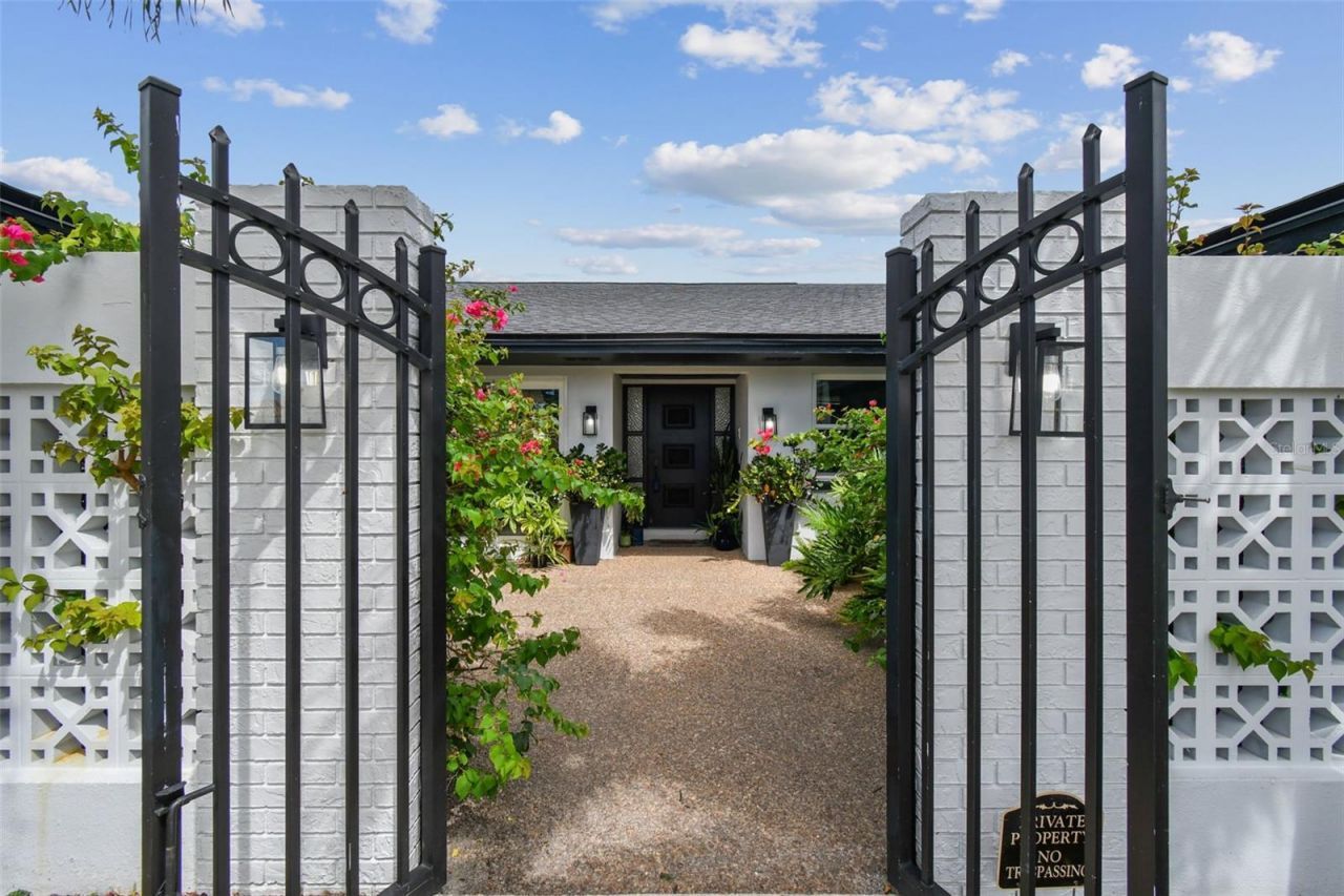 221 Howard Drive, Belleair Beach, FL 33786 Photo