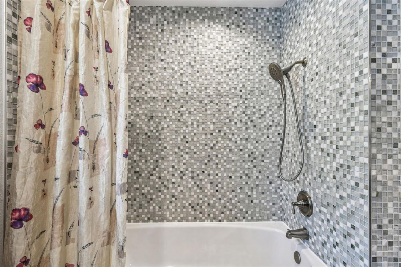 221 Howard Drive, Belleair Beach, FL 33786 Photo