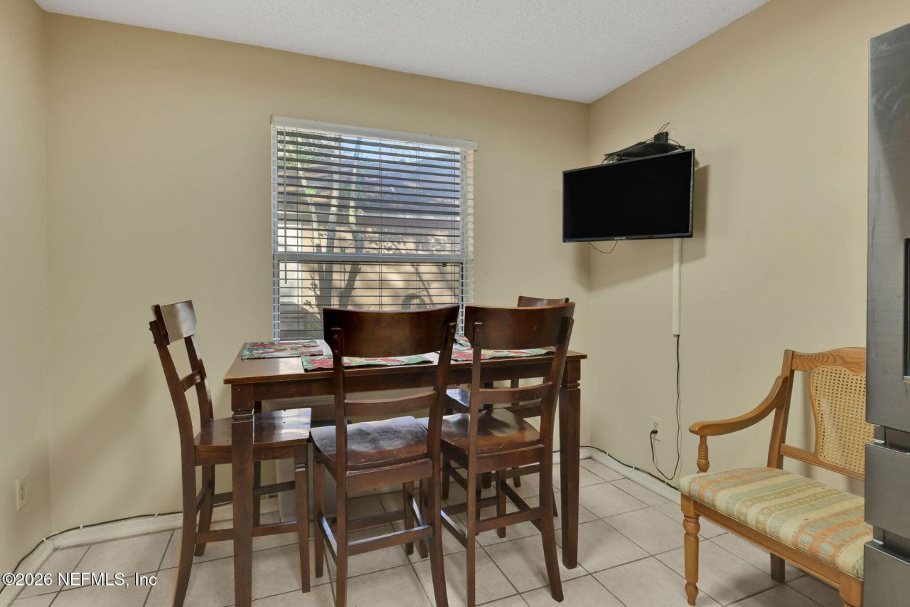 8457 Sugartree Drive, Jacksonville, FL 32244 Photo