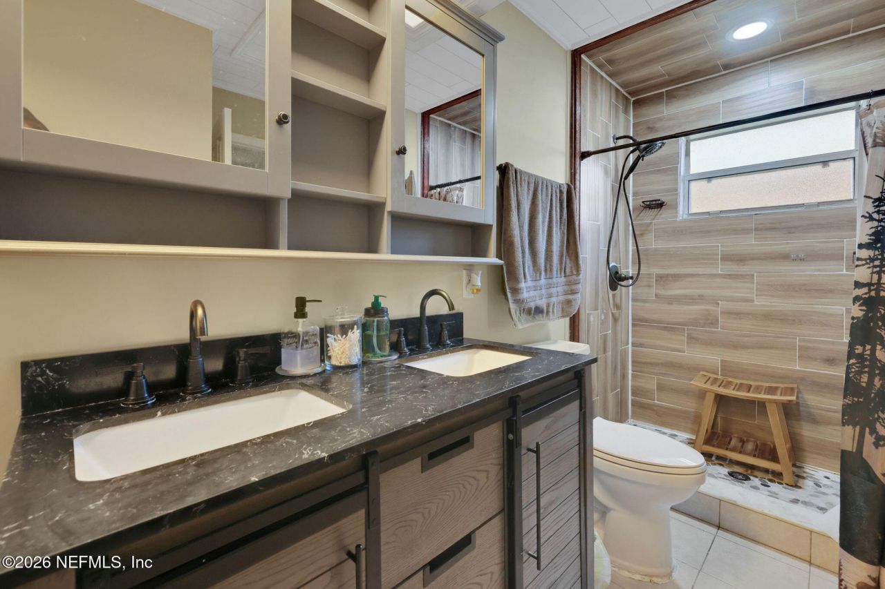 8457 Sugartree Drive, Jacksonville, FL 32244 Photo