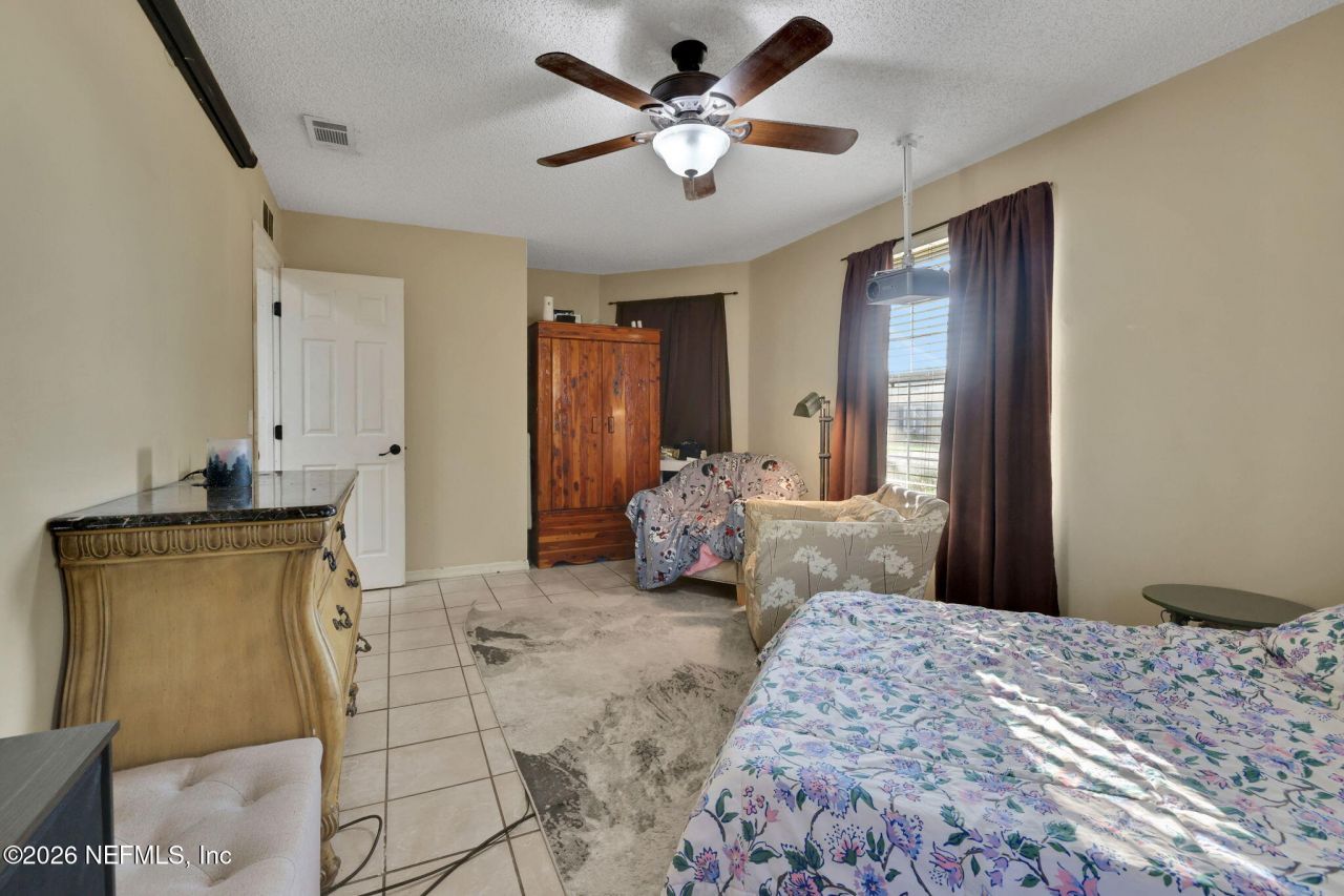 8457 Sugartree Drive, Jacksonville, FL 32244 Photo