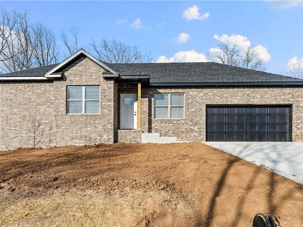 35 Wishaw Drive , Bella Vista, AR 72715