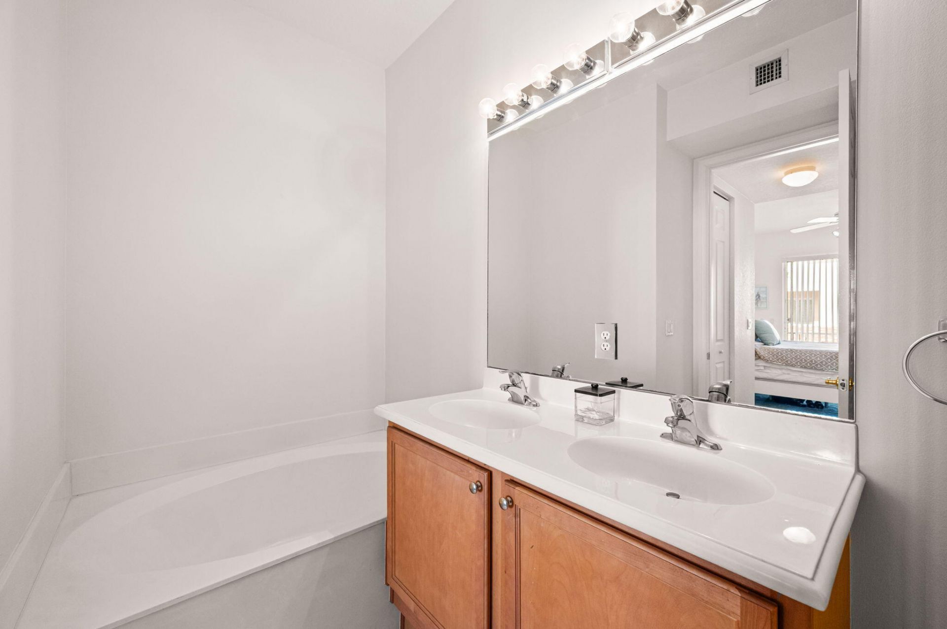 10520 SW Stephanie Way Sw, Unit 2-203, Port Saint Lucie, FL 34987 Photo
