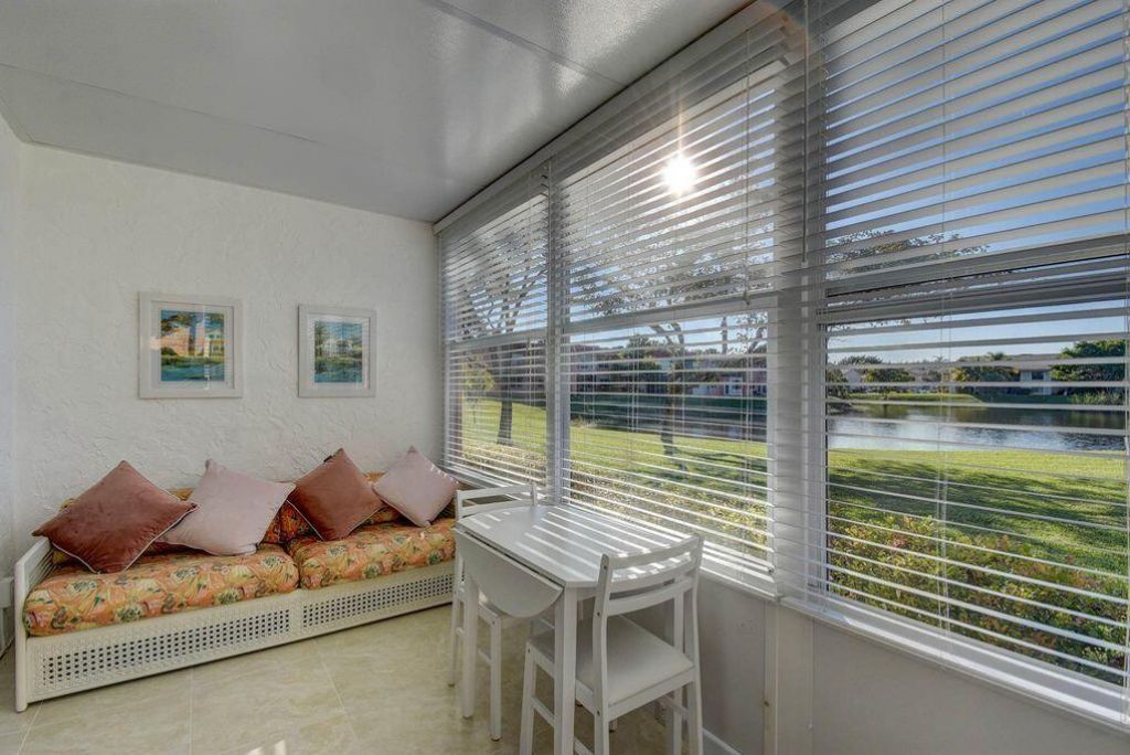 307 Lake Evelyn Drive, West Palm Beach, FL 33411 Photo