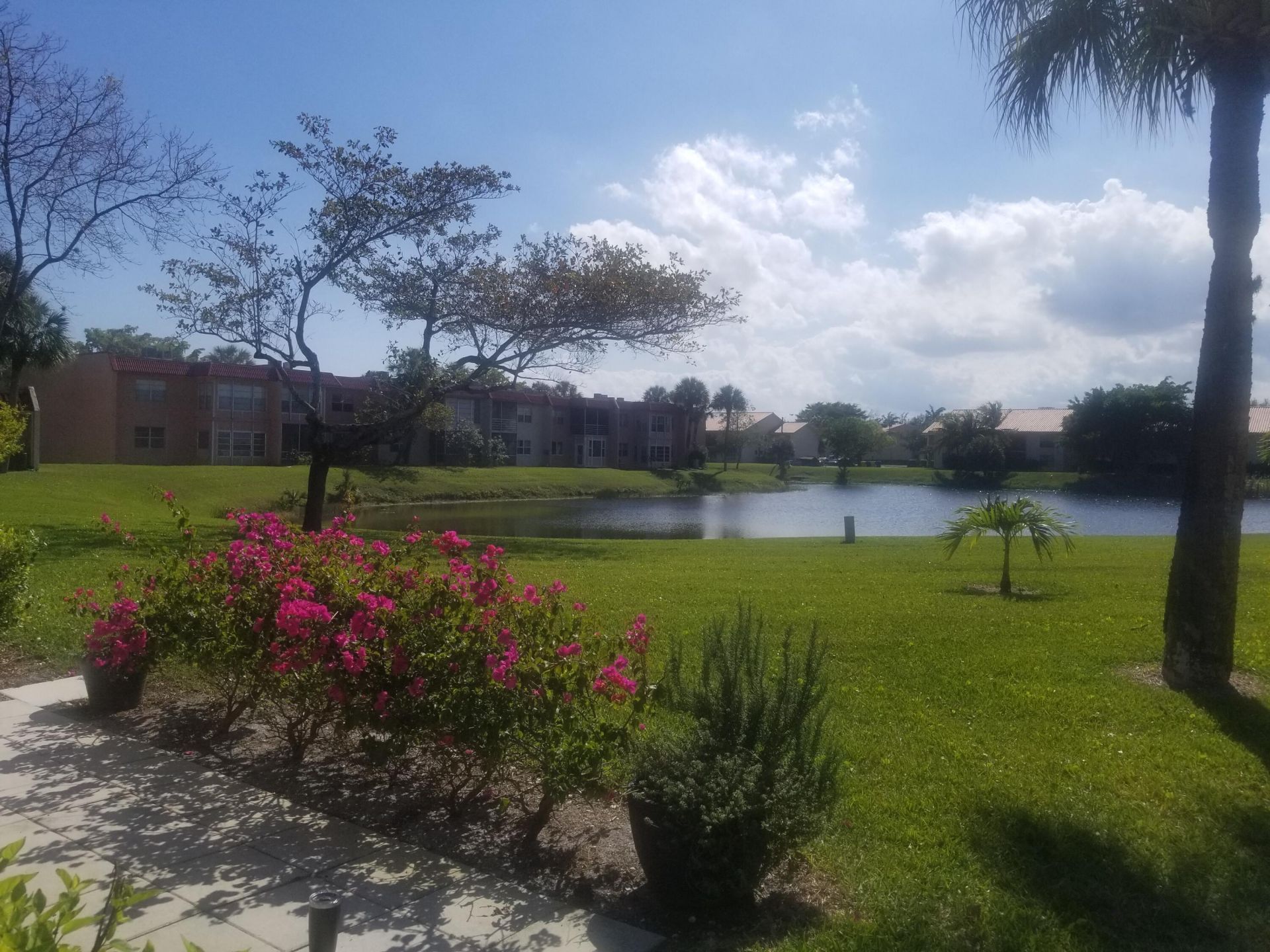 307 Lake Evelyn Drive, West Palm Beach, FL 33411 Photo