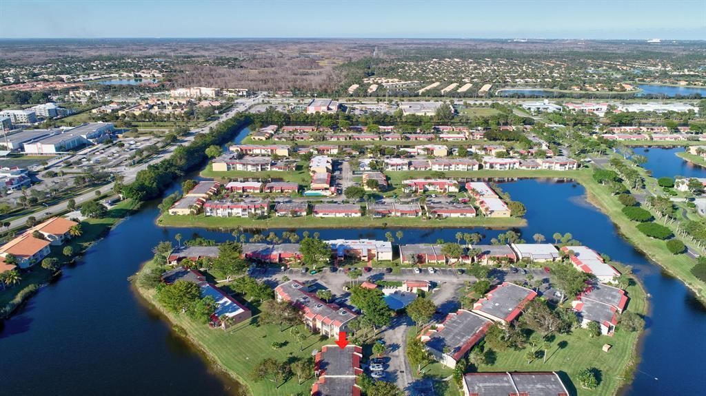 307 Lake Evelyn Drive, West Palm Beach, FL 33411 Photo