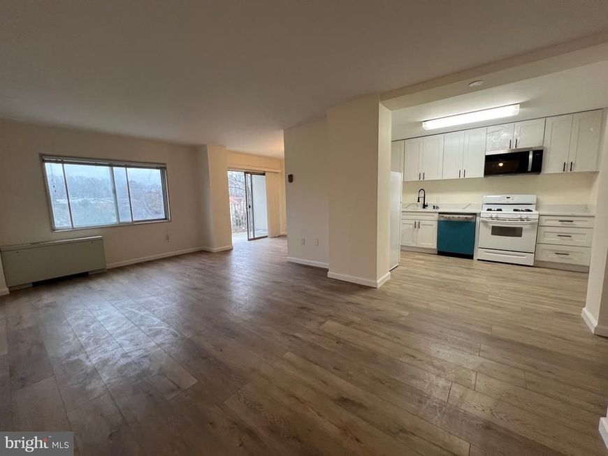 1111 University Boulevard W , Unit 402, Silver Spring, MD 20902 Main Photo