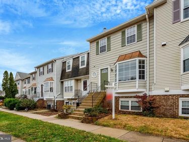 4119 DAWN VALLEY COURT , CHANTILLY, VA 20151