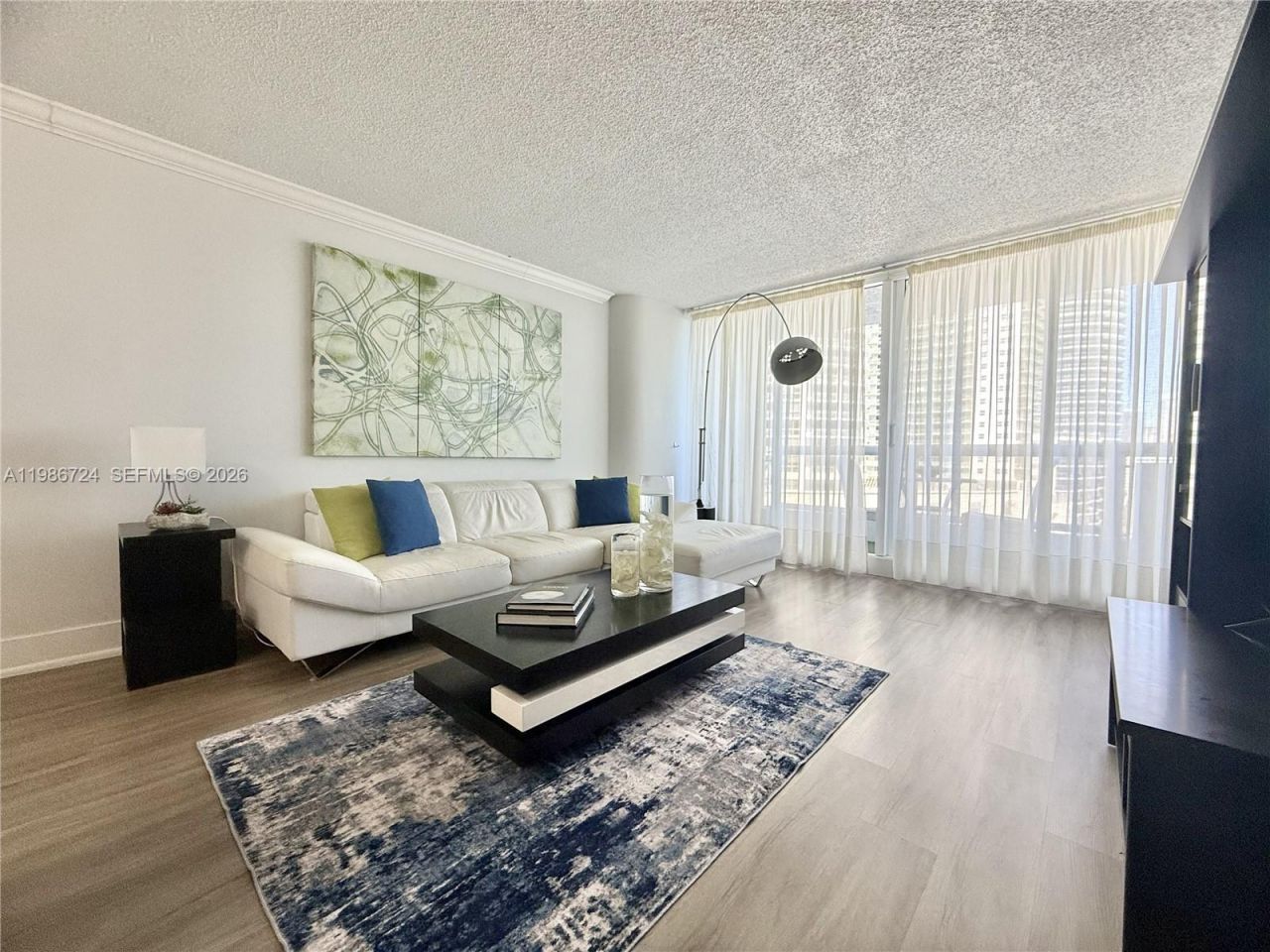 1717 Bayshore Dr Apt, Unit A-1548, Miami, FL 33131 Photo
