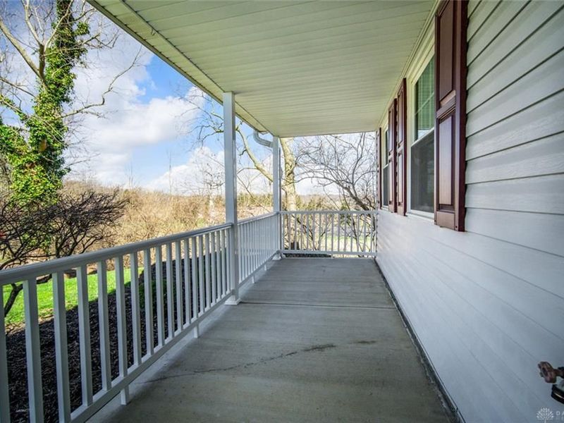 1514 View Point Drive, Beavercreek, OH 45434 Photo 9