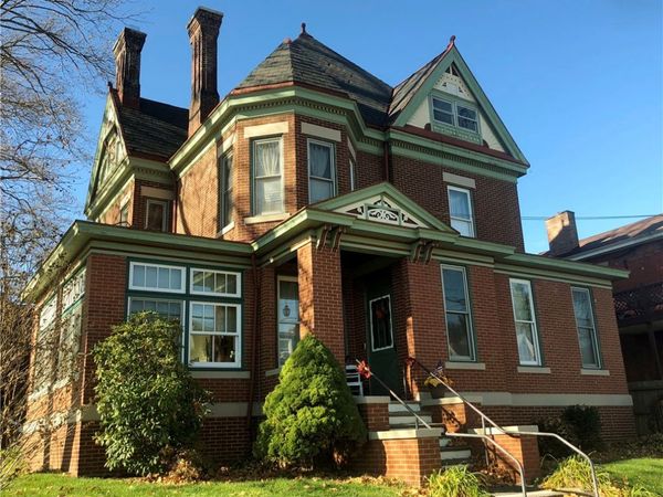 1501 6th Avenue, Beaver Falls, PA 15010