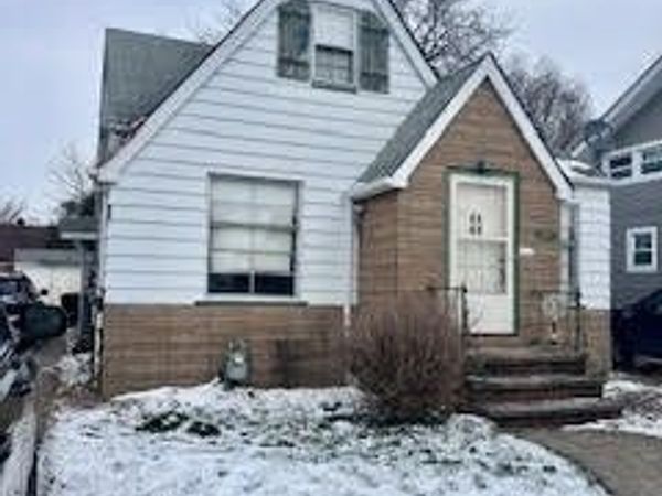 6814 Dartworth Drive , Parma, OH 44129
