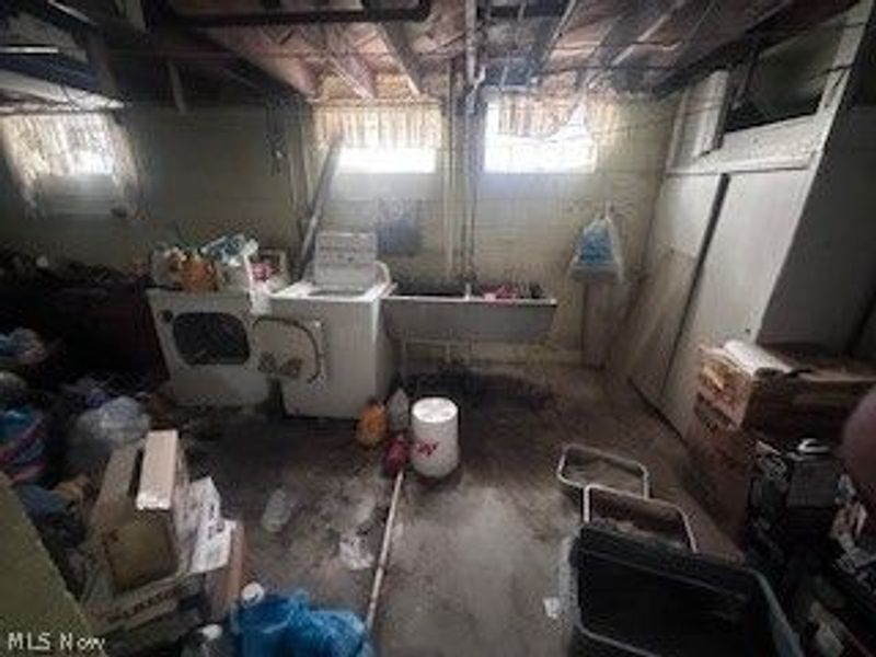 6814 Dartworth Drive, Parma, OH 44129 Photo 14