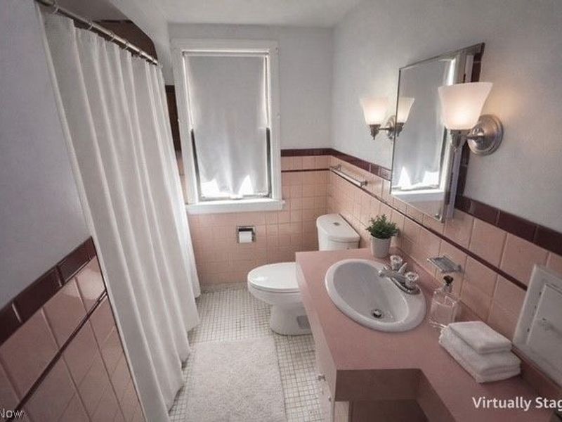 6814 Dartworth Drive, Parma, OH 44129 Photo 5