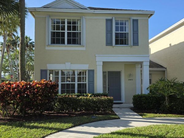 10851 Palm Ridge Lane, Tamarac, FL 33321
