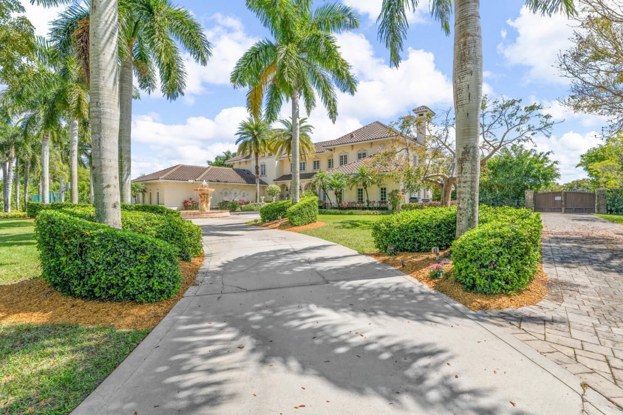 14535 Draft Horse Lane, Wellington, FL 33414 Photo